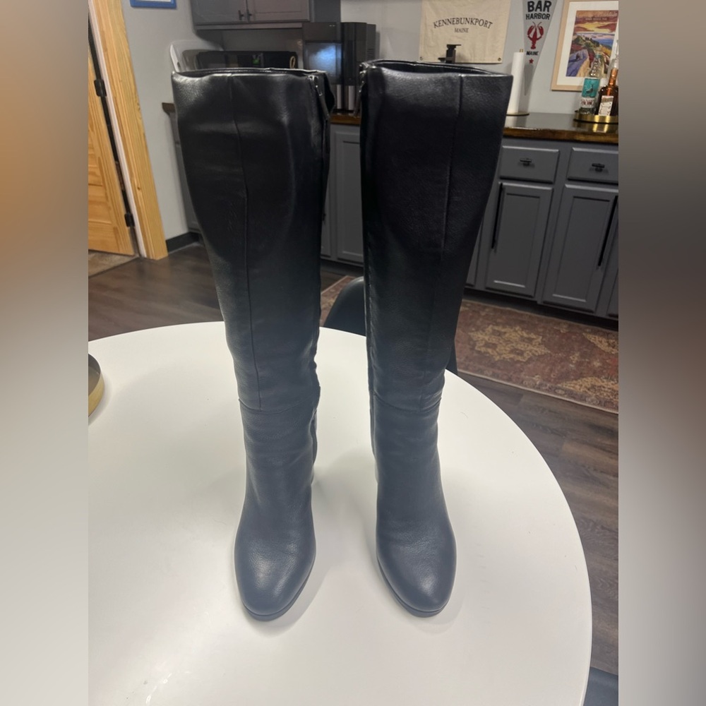 Kenneth Cole Justin Boots - Black - Size 8.5 - Gently Used With Box